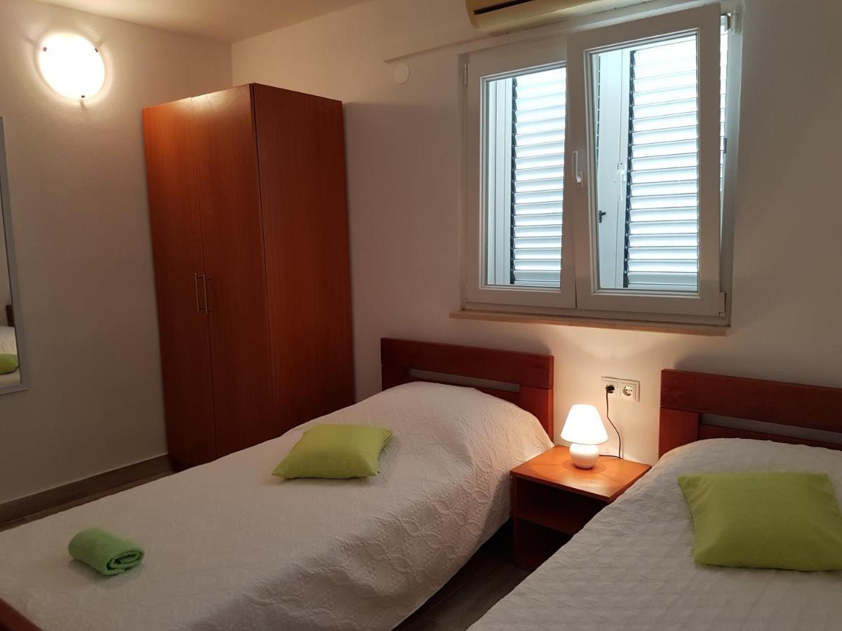 Apartments With A Parking Space Novalja, Pag - 6504 Εξωτερικό φωτογραφία
